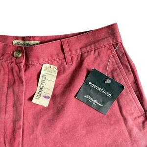 Eddie‎ Bauer | Women's 6 Petite, Pink Pigment-Dyed Chino Shorts, NWT